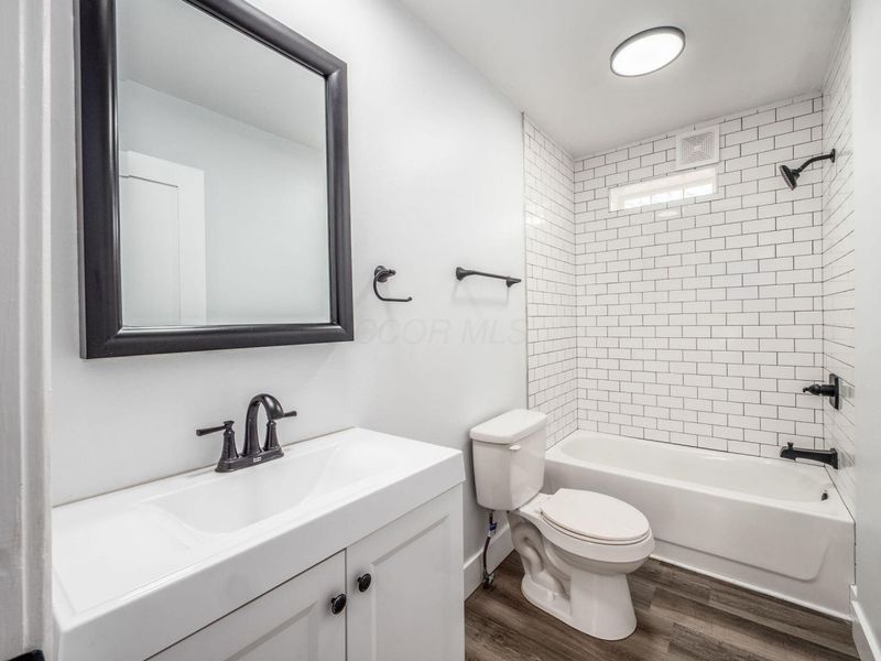 536 W Town Street, Columbus, OH 43215 Photo 18