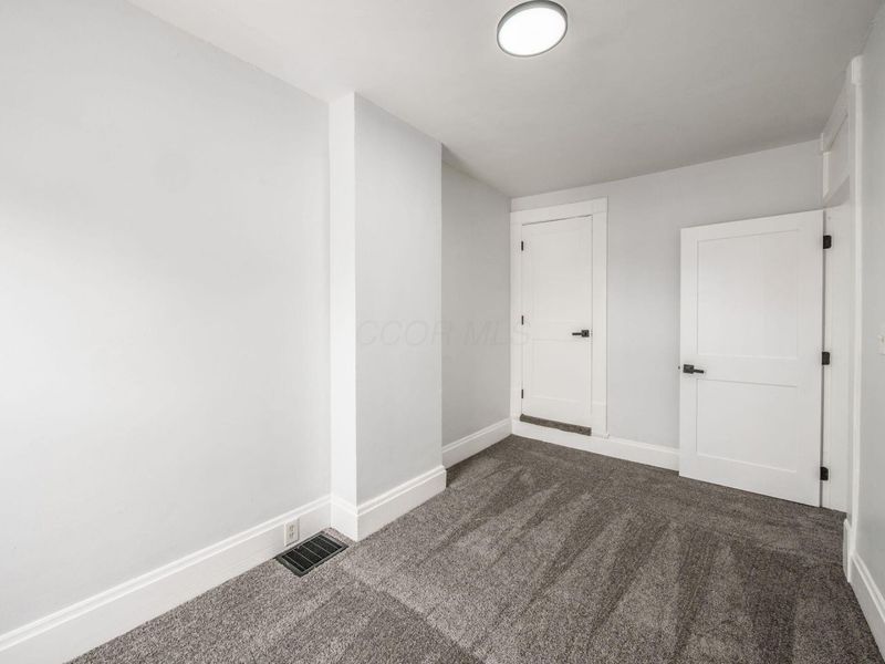 536 W Town Street, Columbus, OH 43215 Photo 20