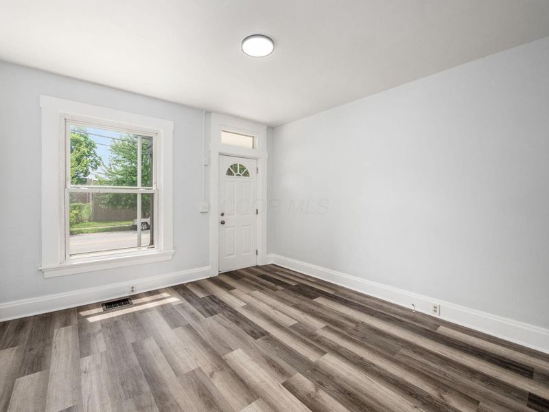 536 W Town Street, Columbus, OH 43215 Photo 7