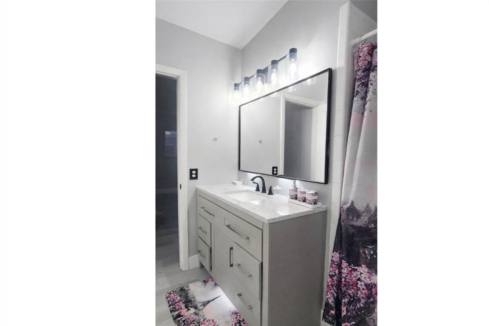 14715 N Spur Drive, Miami, FL 33161 Photo