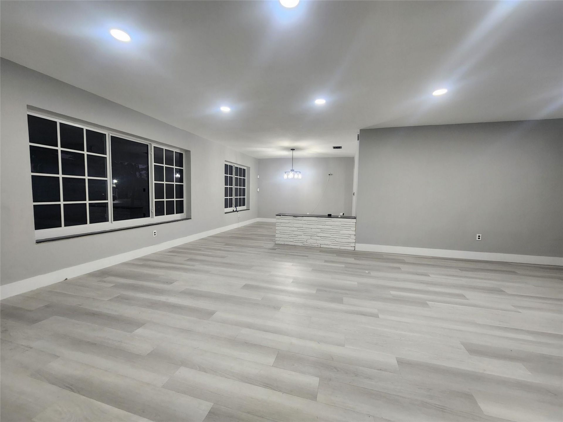 14715 N Spur Drive, Miami, FL 33161 Photo