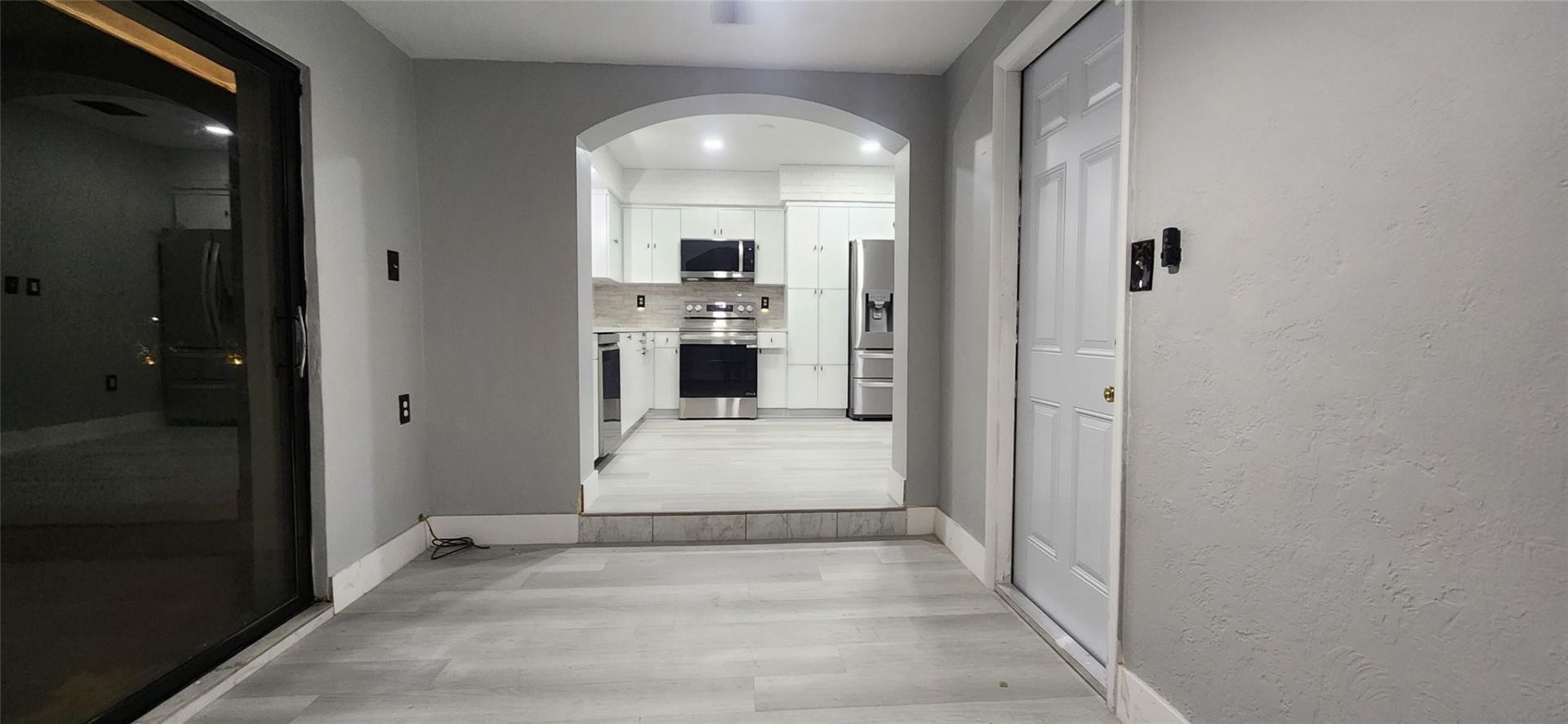 14715 N Spur Drive, Miami, FL 33161 Photo