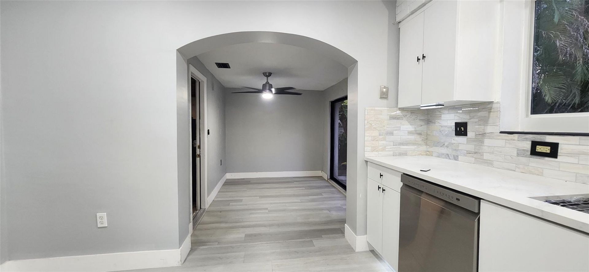 14715 N Spur Drive, Miami, FL 33161 Photo