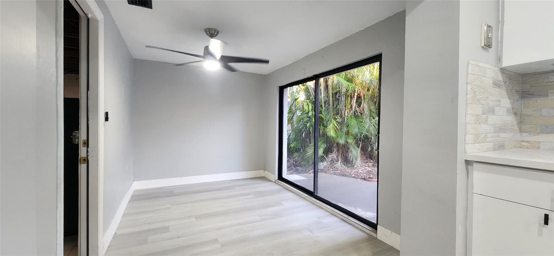 14715 N Spur Drive, Miami, FL 33161 Photo