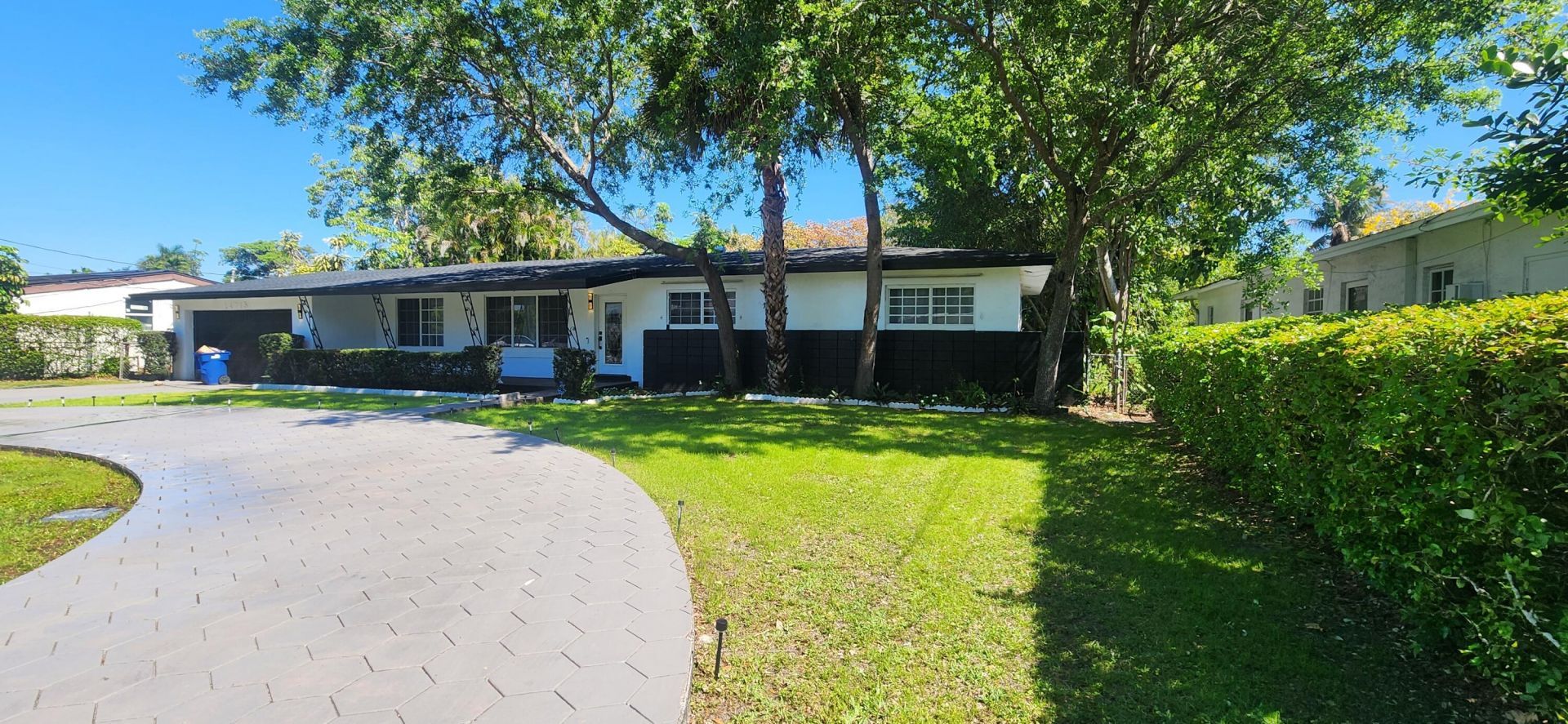 14715 N Spur Drive, Miami, FL 33161 Photo