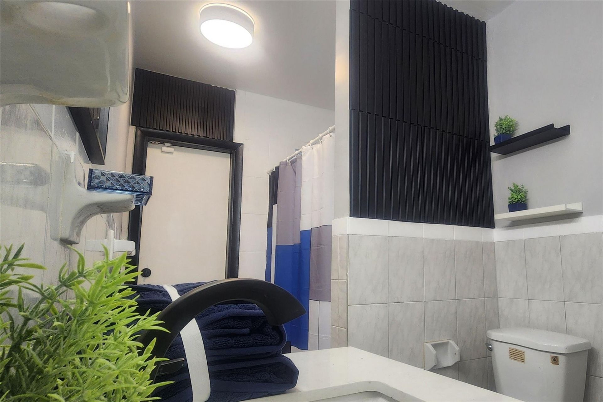 14715 N Spur Drive, Miami, FL 33161 Photo