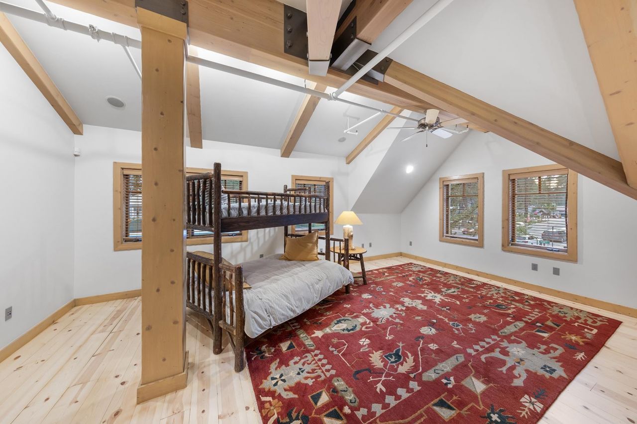 8703 North Lake Boulevard, Kings Beach, CA 96143 Photo