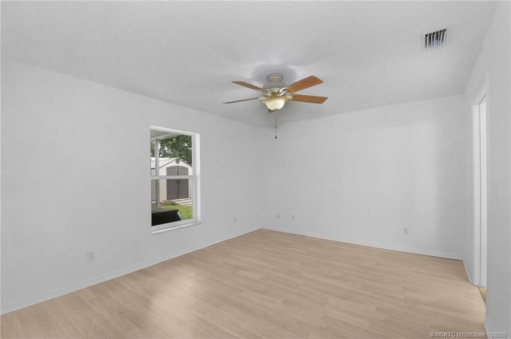 2077 SE Camden Street, Port Saint Lucie, FL 34952 Photo