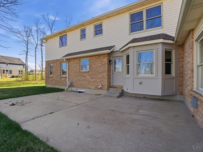 6268 Richards Drive, Liberty Township, OH 45044 Photo 8