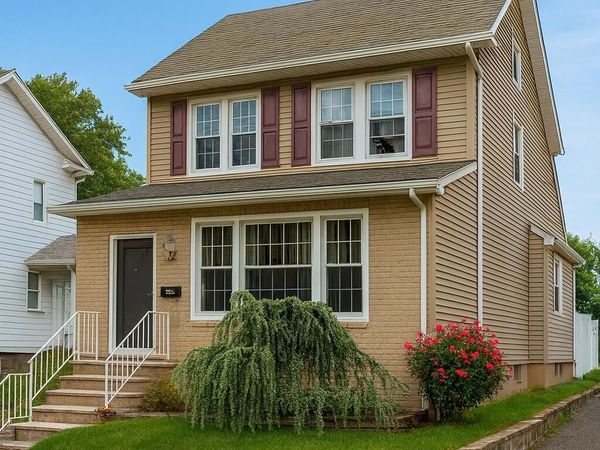 925 Summit Street, Linden City, NJ 07036