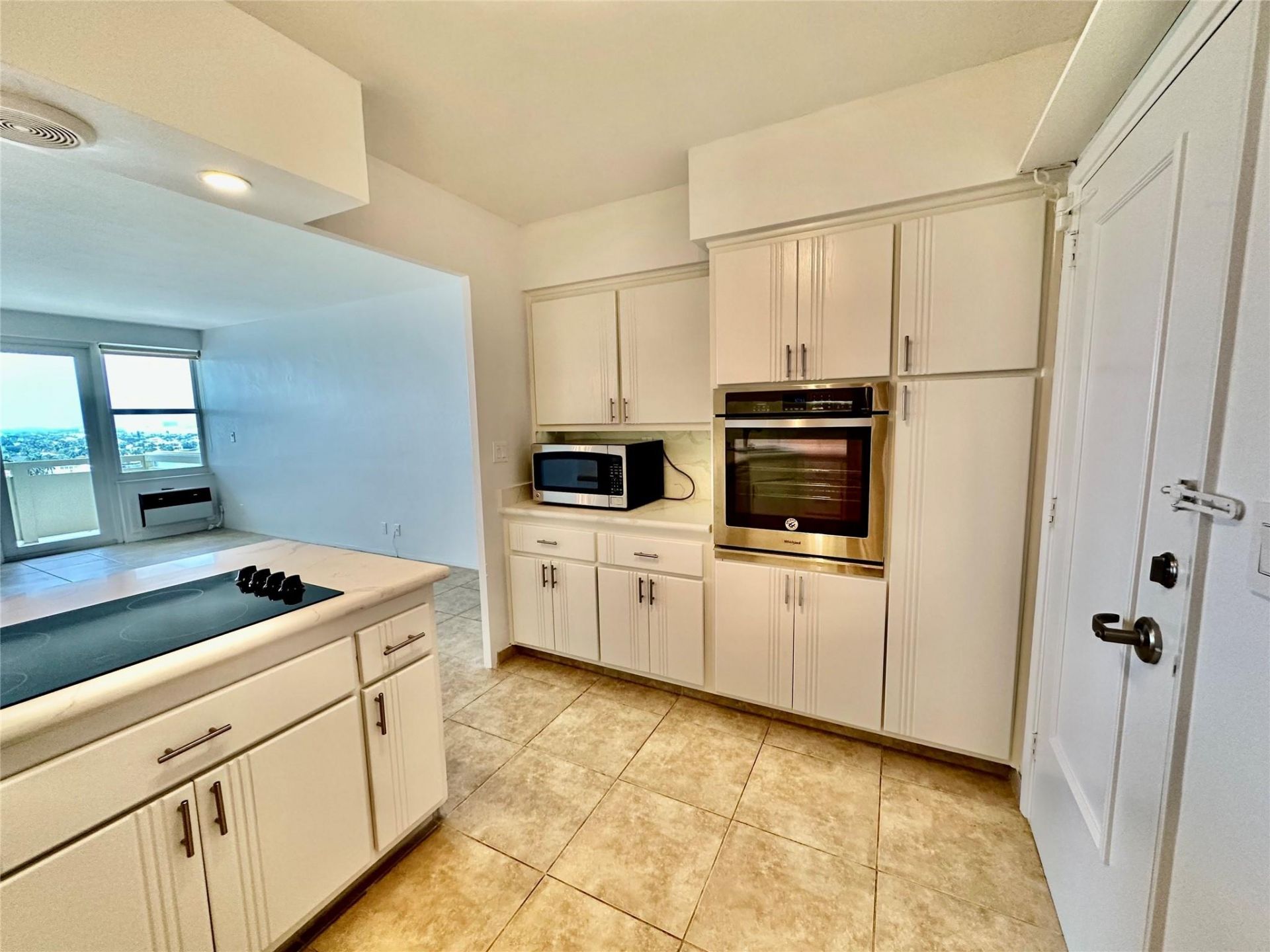 3200 NE 36th Street, Unit 1412A, Fort Lauderdale, FL 33308 Photo