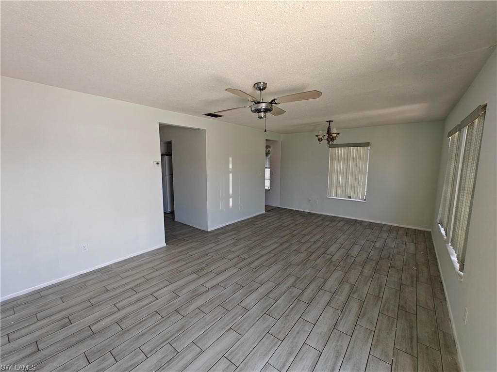 26 Temple Ct, Lehigh Acres, FL 33936 Photo