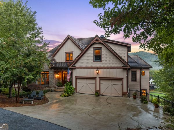 96 Fair View Drive, Clayton, GA 30525