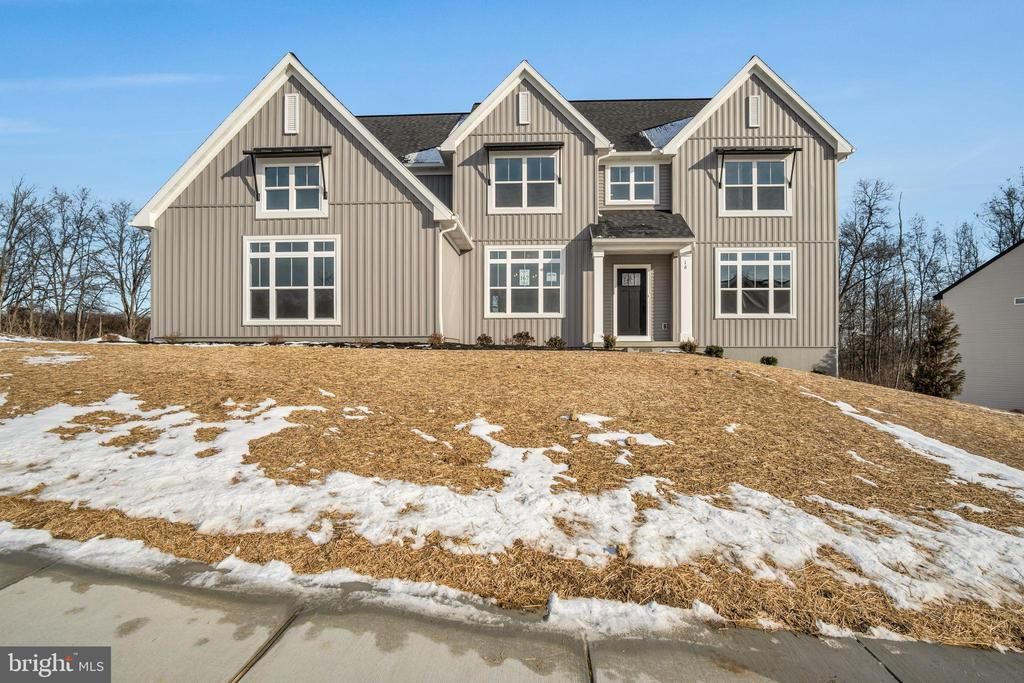 16 Old Moss Lane, Carlisle, PA 17013 Main Photo