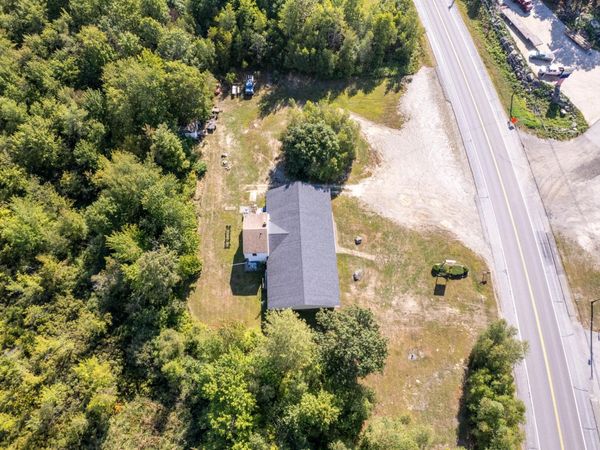 1186 Eastern Avenue, Chelsea, ME 04330