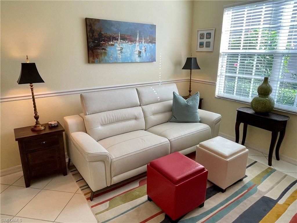 5693 Heron Ln, Unit 502, Naples, FL 34110 Photo