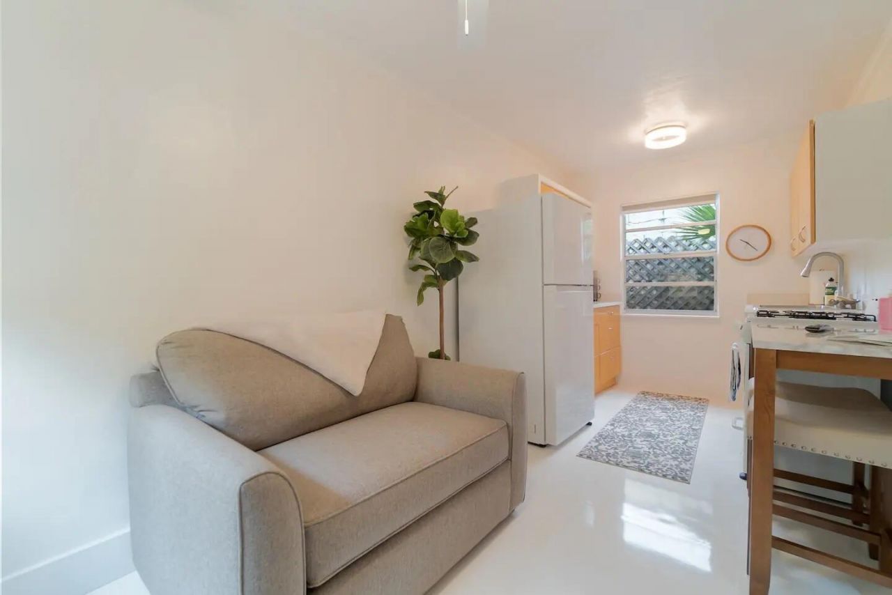 321 Malverne Road, West Palm Beach, FL 33405 Photo