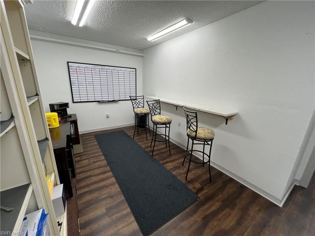 12155 Metro Pkwy, Unit 4, Fort Myers, FL 33966 Photo