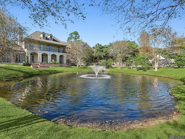 9631 Myrtle Ln, Baton Rouge, LA 70810