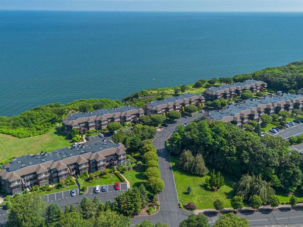 209 Fox Hill Drive, Baiting Hollow, NY 11933