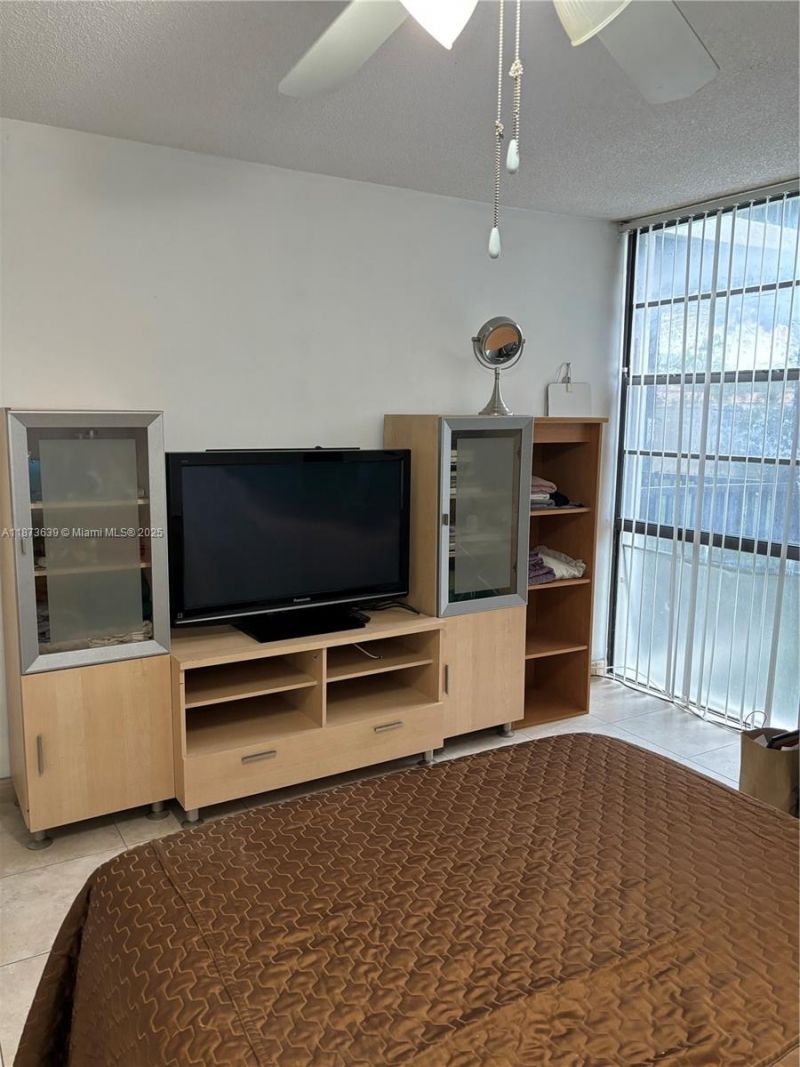 3475 N Country Club Dr, Unit 116, Aventura, FL 33180 Photo