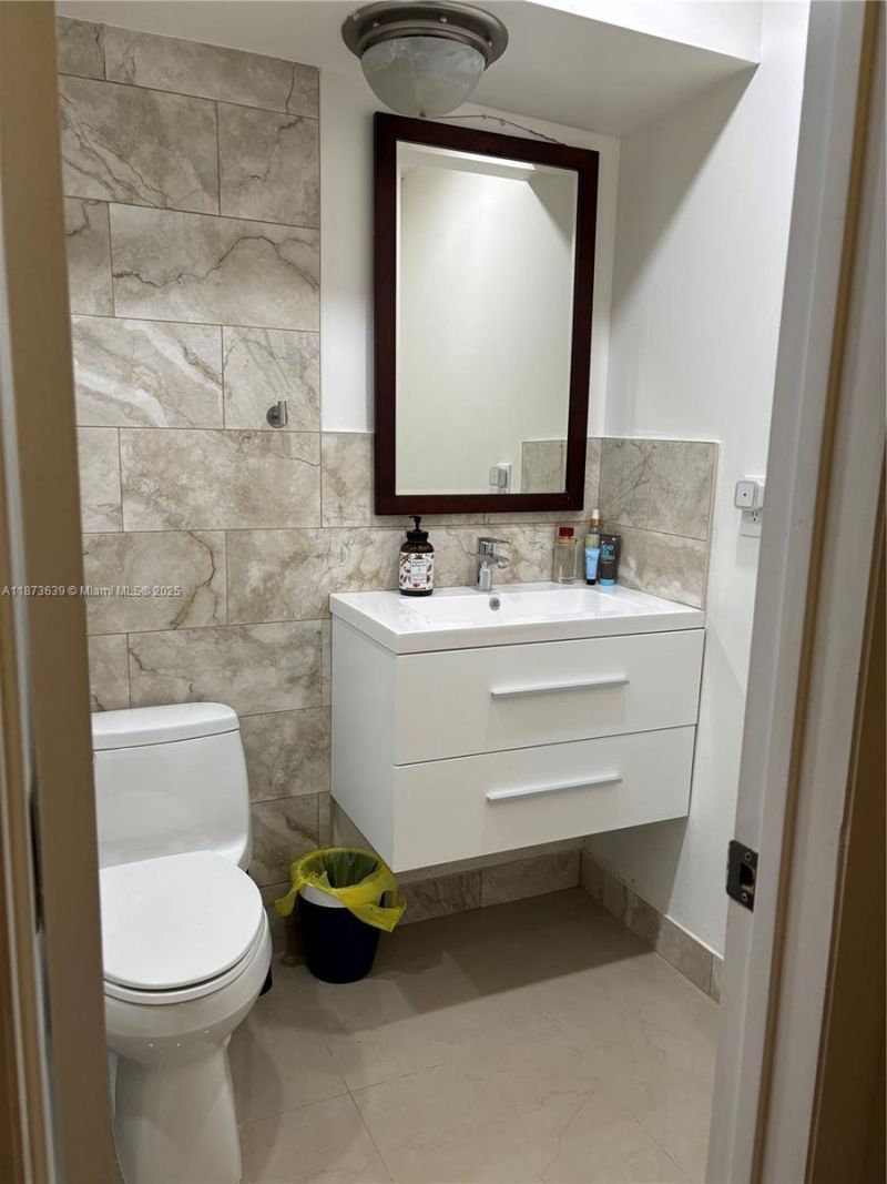 3475 N Country Club Dr, Unit 116, Aventura, FL 33180 Photo