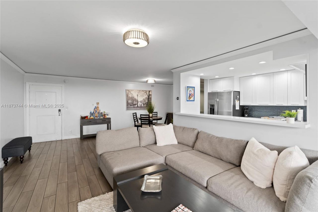 2841 N Ocean Blvd, Unit 702, Fort Lauderdale, FL 33308 Photo