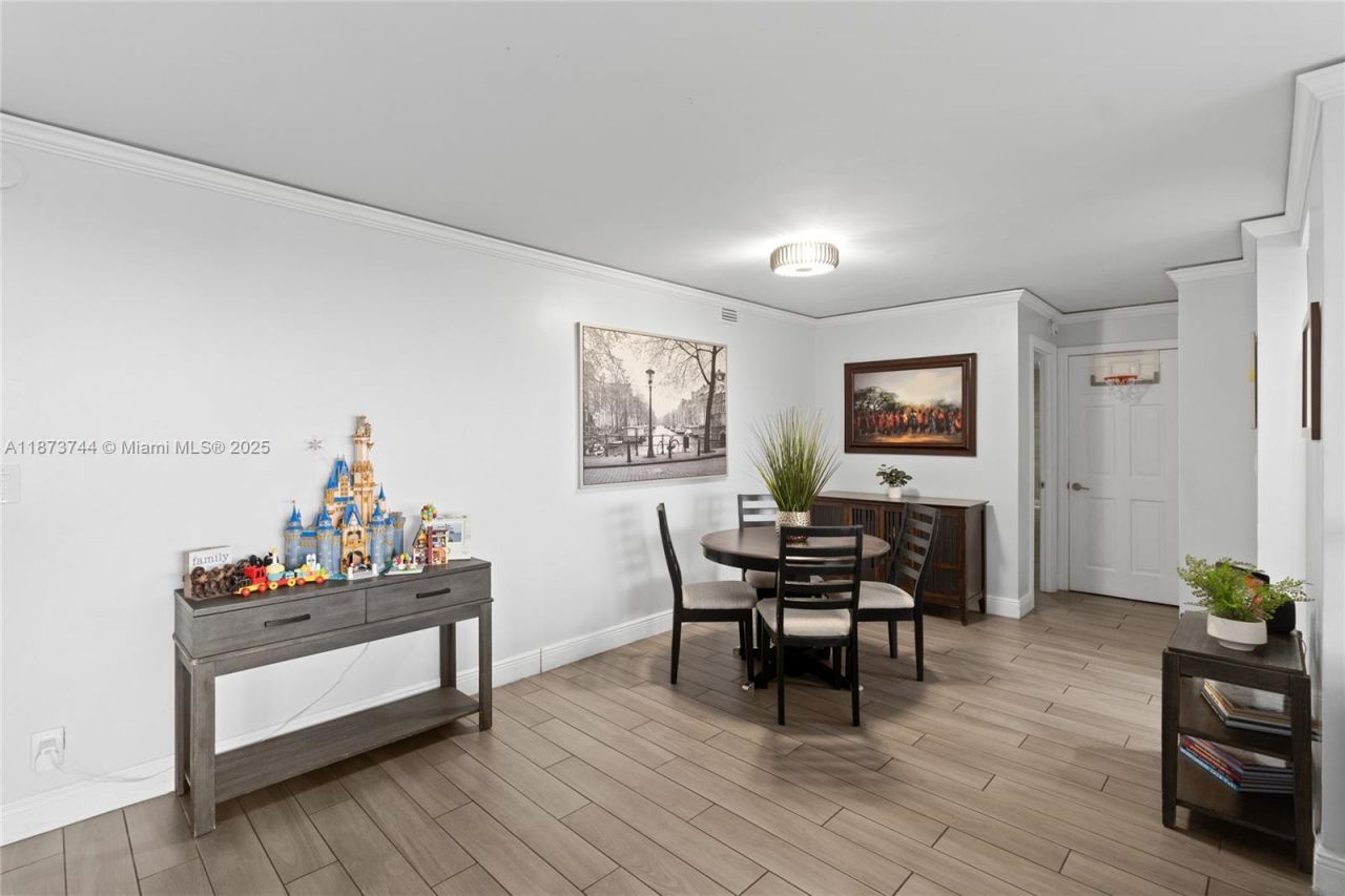 2841 N Ocean Blvd, Unit 702, Fort Lauderdale, FL 33308 Photo