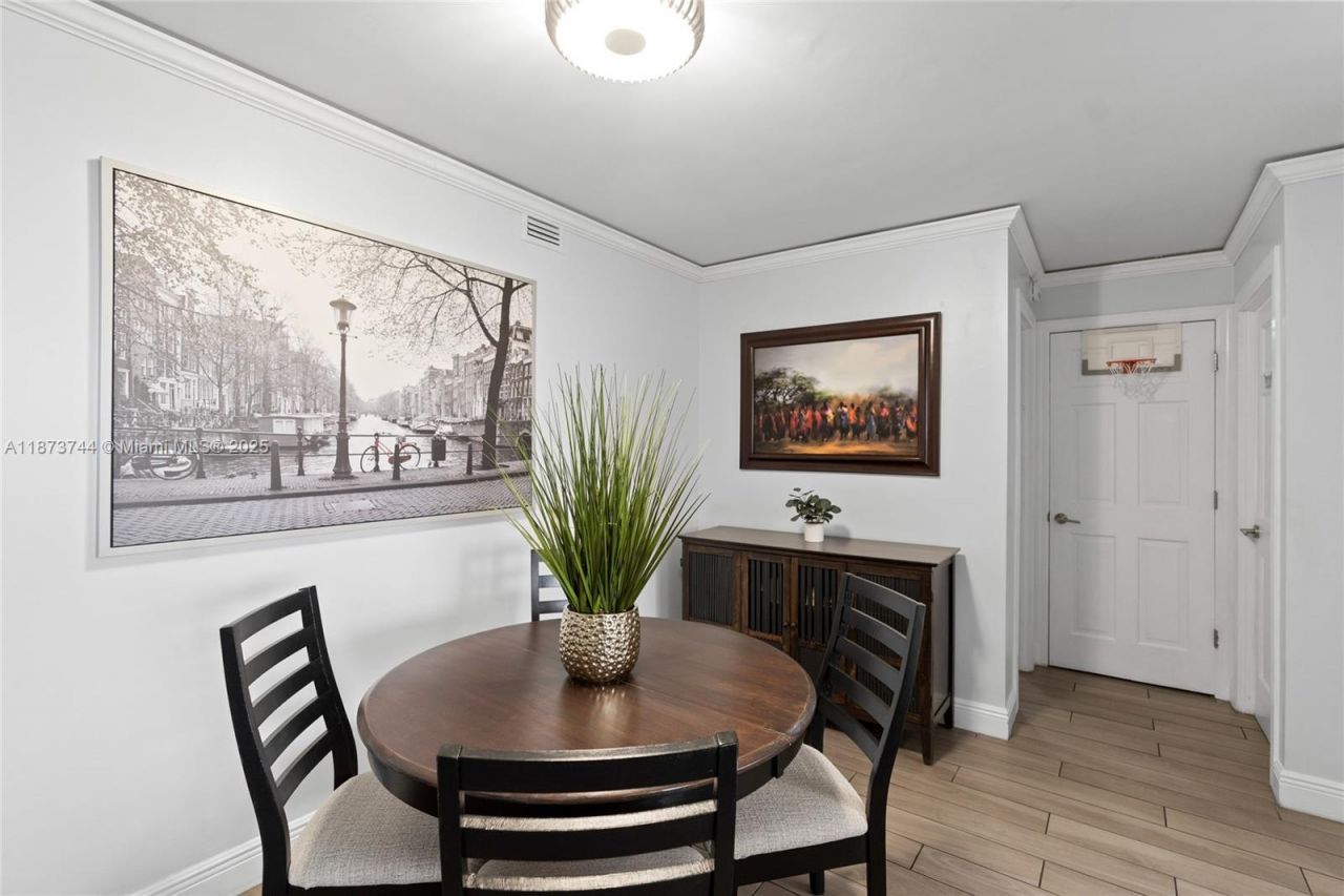 2841 N Ocean Blvd, Unit 702, Fort Lauderdale, FL 33308 Photo