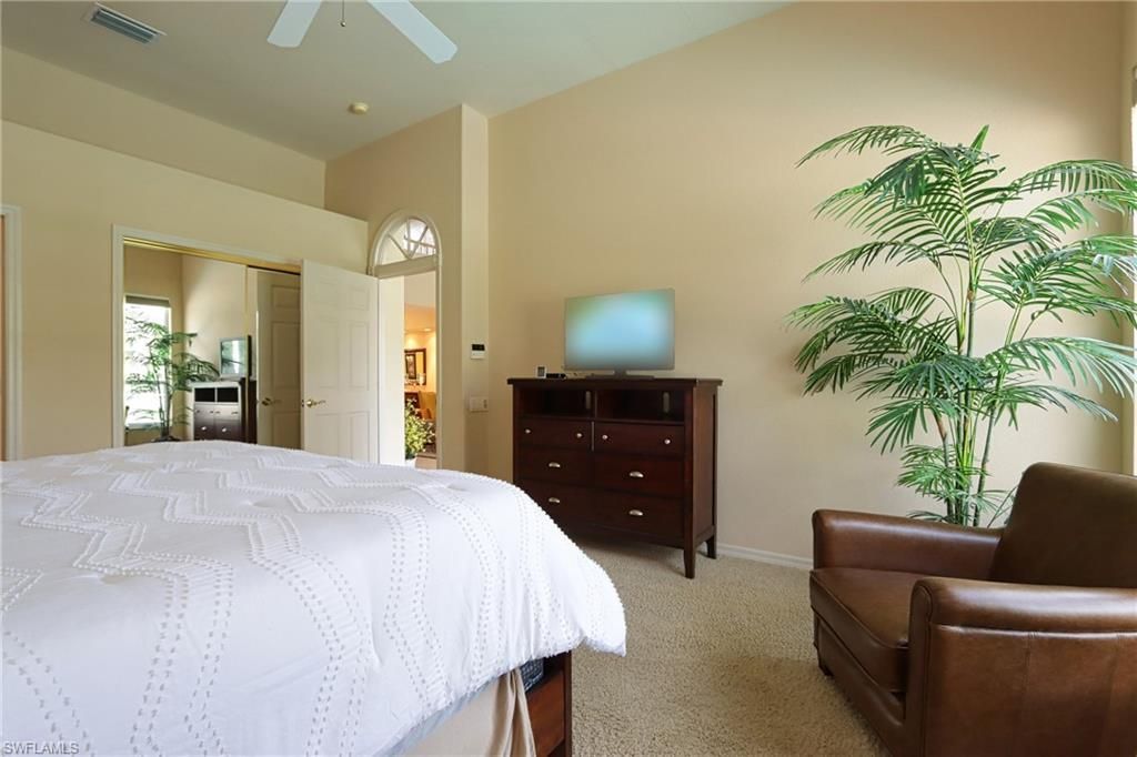 5815 Persimmon Way, Naples, FL 34110 Photo