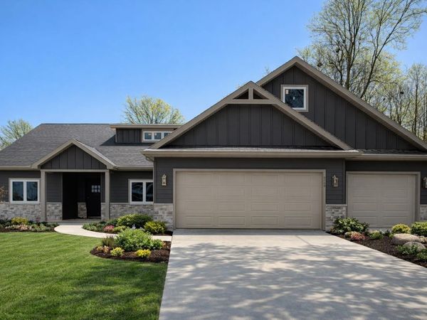 8768 Grand Forest Drive, New Haven, IN 46774