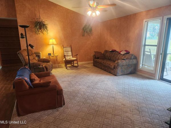 405 Chickasaw Road, Pope, MS 38658