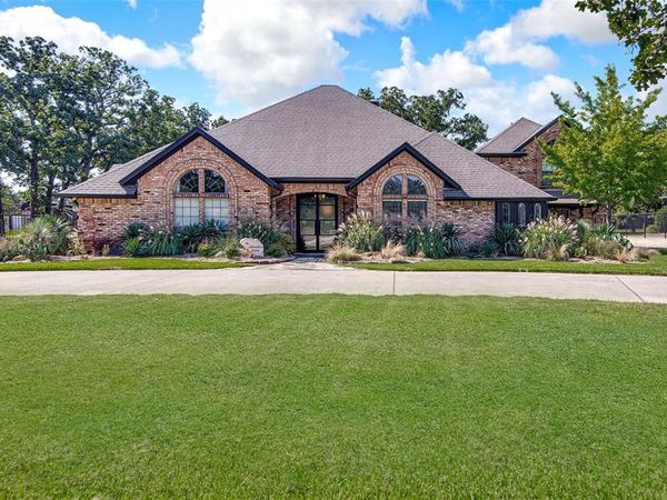 7420 BURSEY Road, North Richland Hills, TX 76182