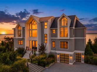 20 Cove Lane Westhampton Dunes, NY 11978