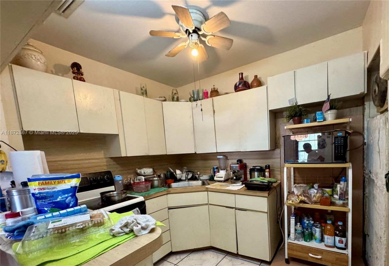 2751 NW 24th Ave, Miami, FL 33142 Photo