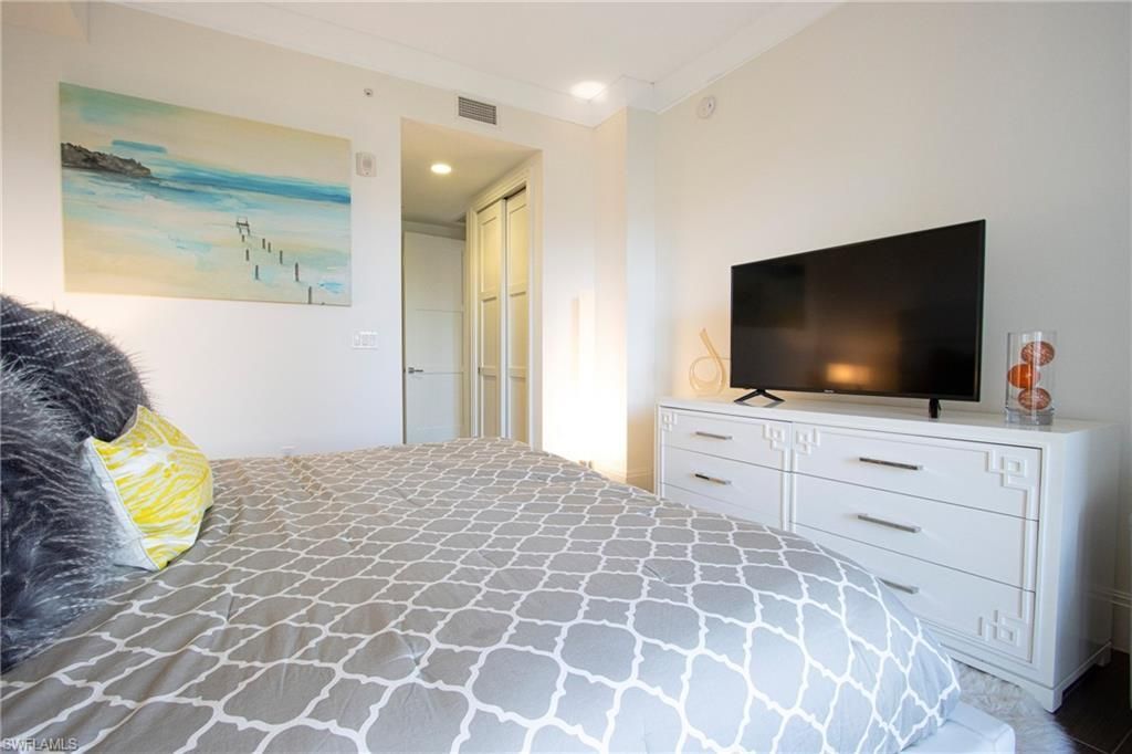 1035 3rd Ave S, Unit 303, Naples, FL 34102 Photo