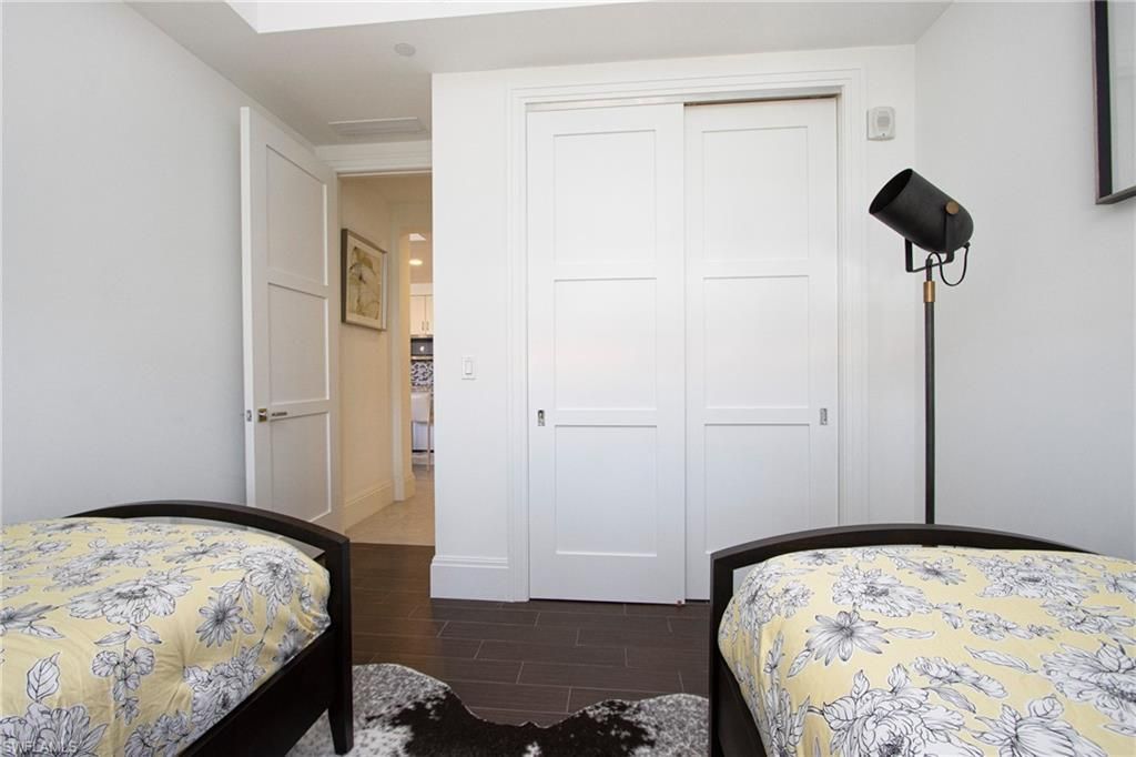 1035 3rd Ave S, Unit 303, Naples, FL 34102 Photo