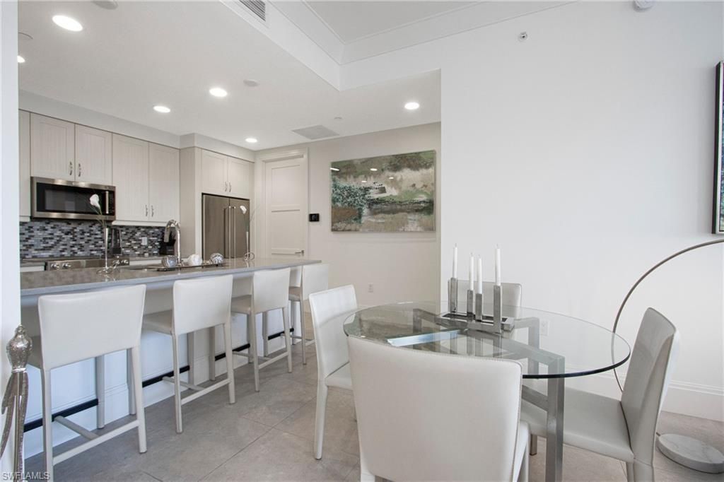 1035 3rd Ave S, Unit 303, Naples, FL 34102 Photo