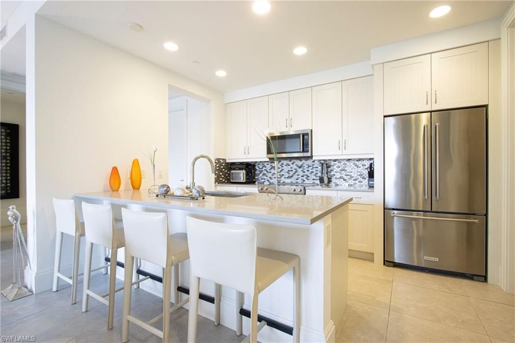 1035 3rd Ave S, Unit 303, Naples, FL 34102 Photo