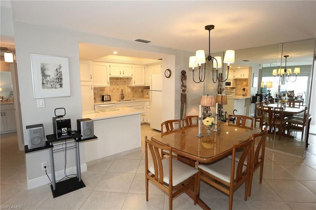 3443 Gulf Shore Blvd N, Unit 314, Naples, FL 34103 Photo