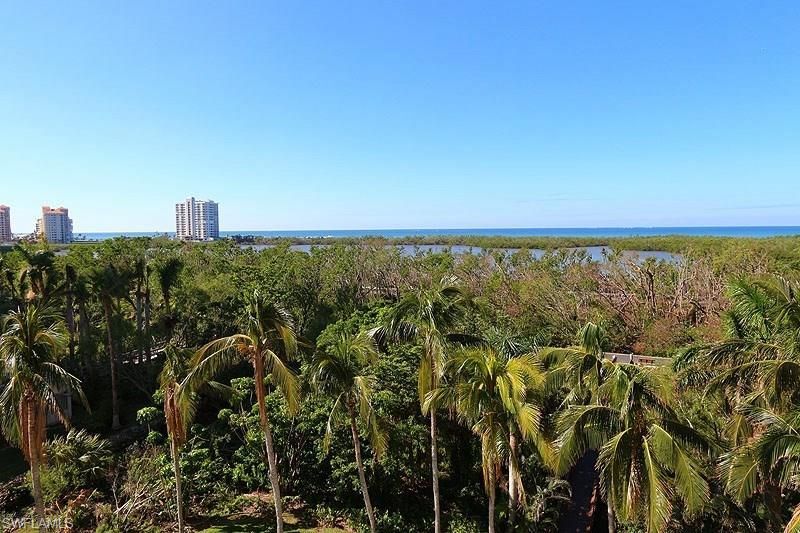 5550 Heron Point Dr, Unit 504, Naples, FL 34108 Photo