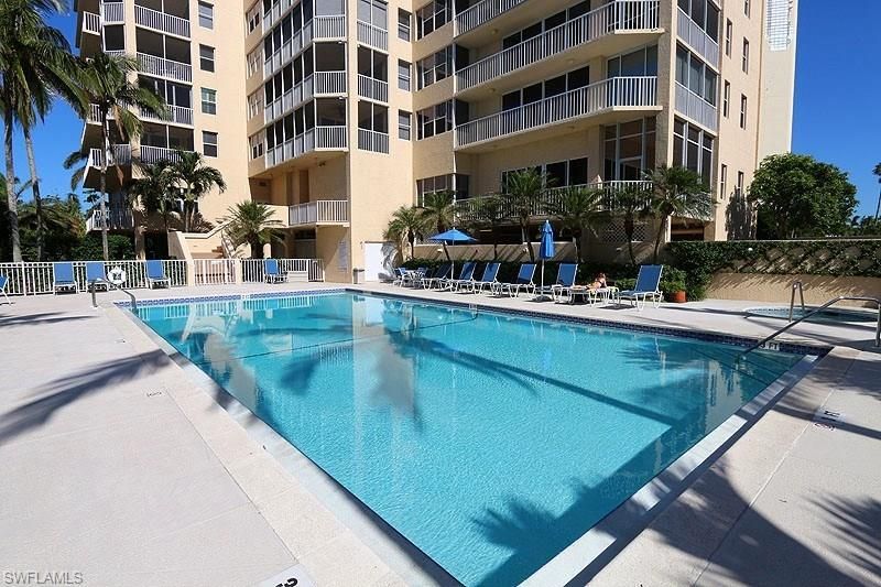 5550 Heron Point Dr, Unit 504, Naples, FL 34108 Photo