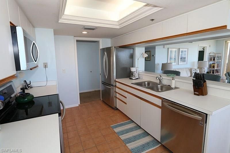 5550 Heron Point Dr, Unit 504, Naples, FL 34108 Photo