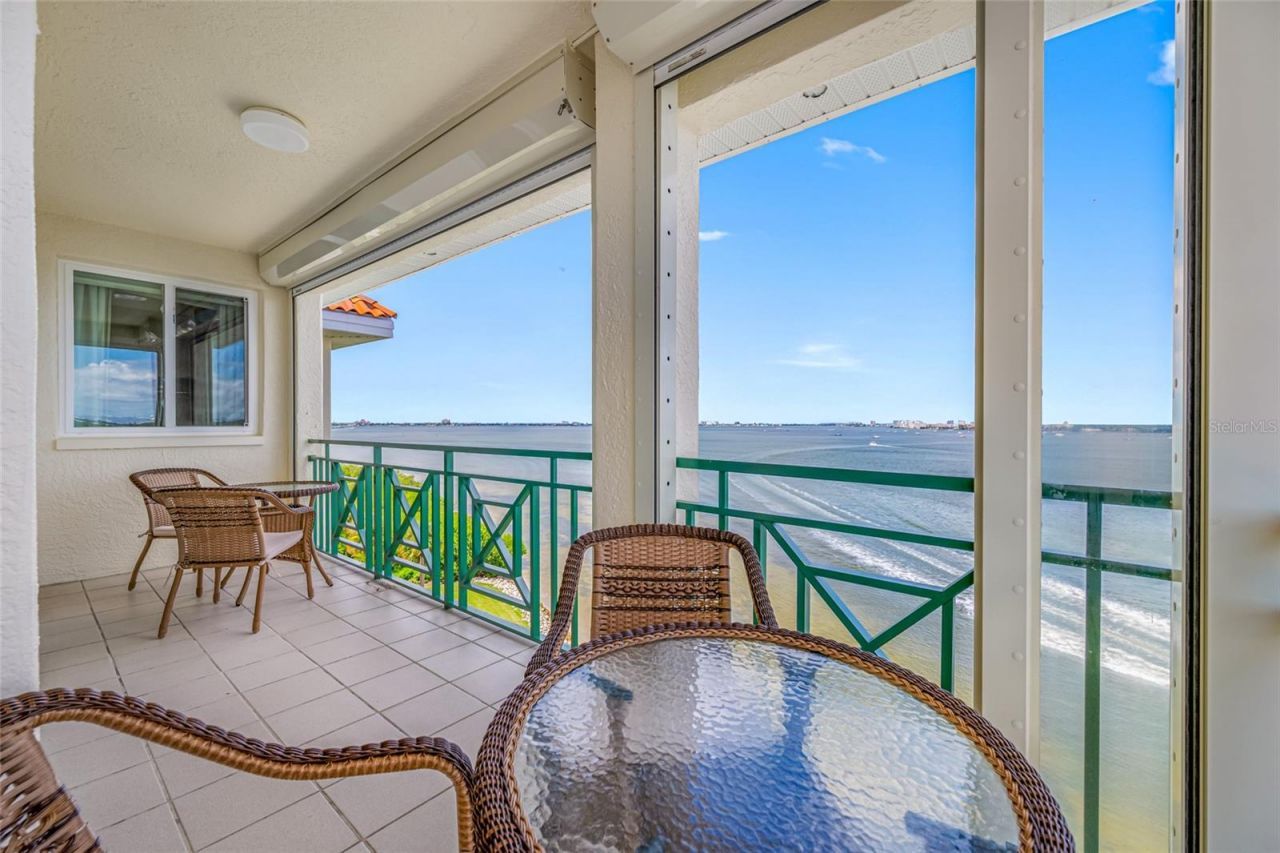 4717 Dolphin Cay Lane S, Unit 608, Saint Petersburg, FL 33711 Photo