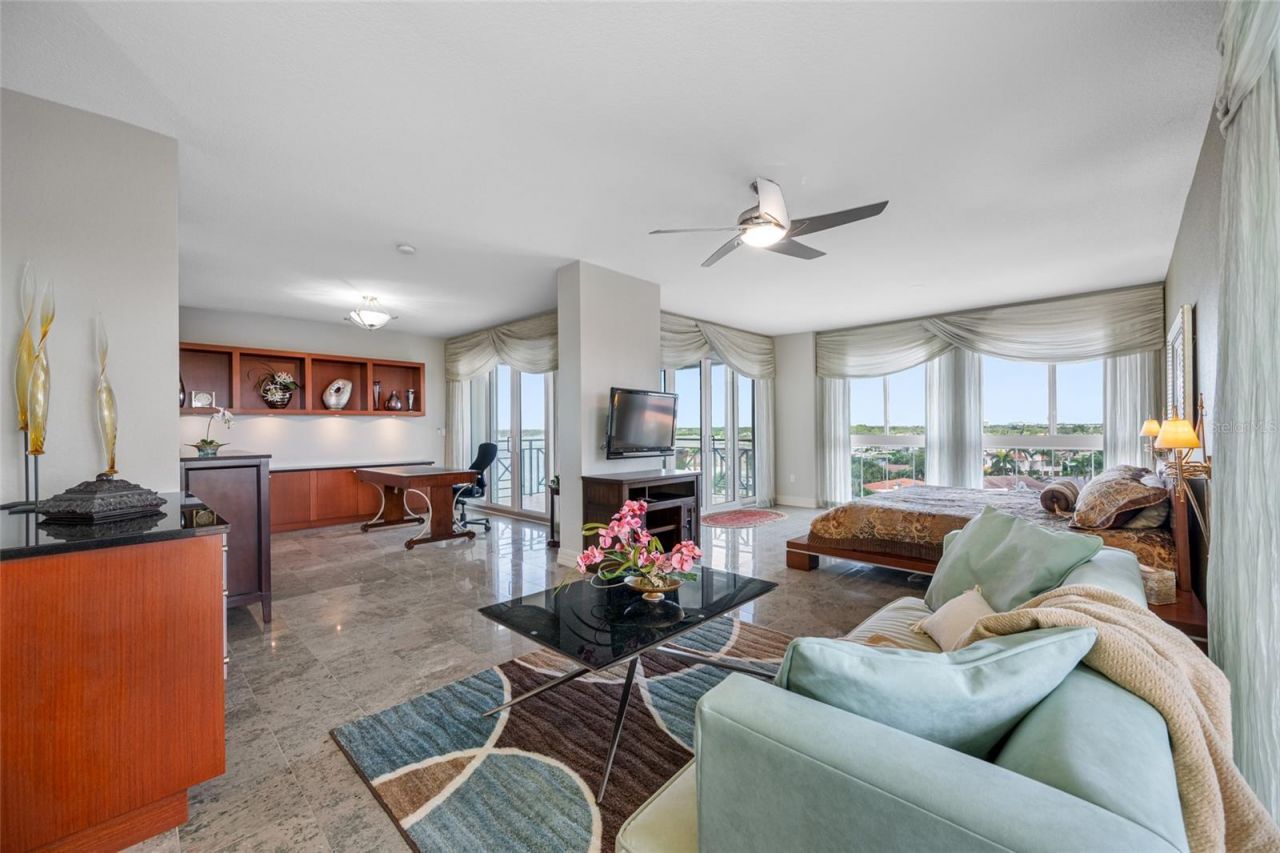 4717 Dolphin Cay Lane S, Unit 608, Saint Petersburg, FL 33711 Photo