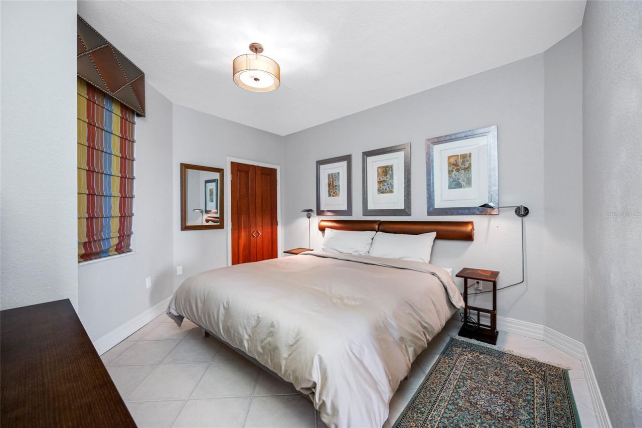 4717 Dolphin Cay Lane S, Unit 608, Saint Petersburg, FL 33711 Photo