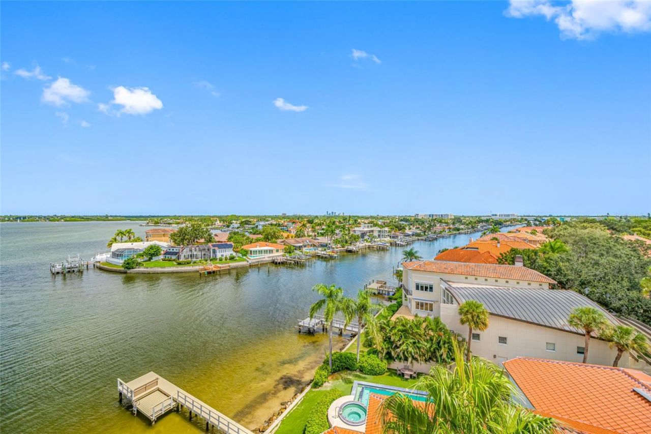 4717 Dolphin Cay Lane S, Unit 608, Saint Petersburg, FL 33711 Photo