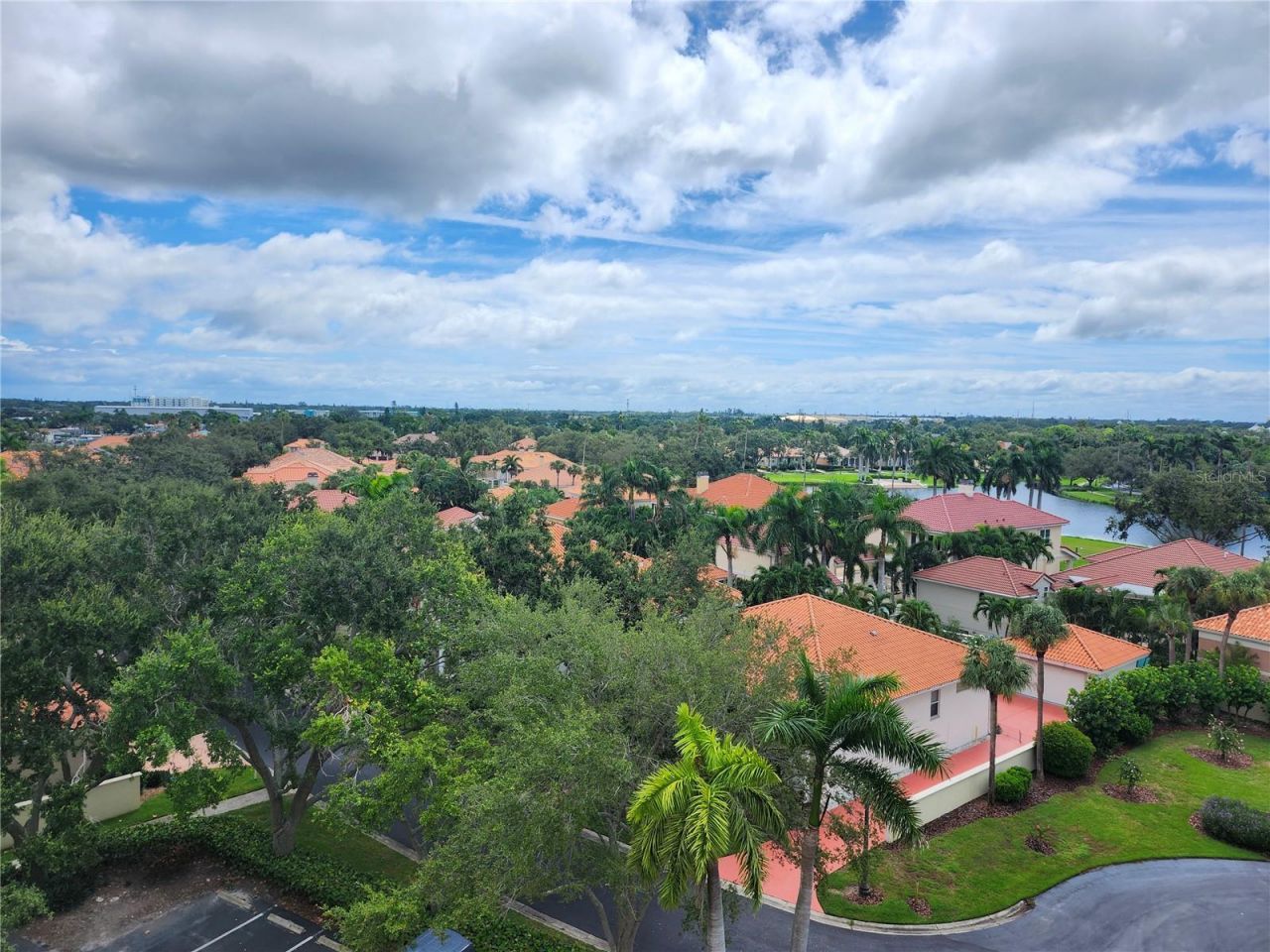 4717 Dolphin Cay Lane S, Unit 608, Saint Petersburg, FL 33711 Photo