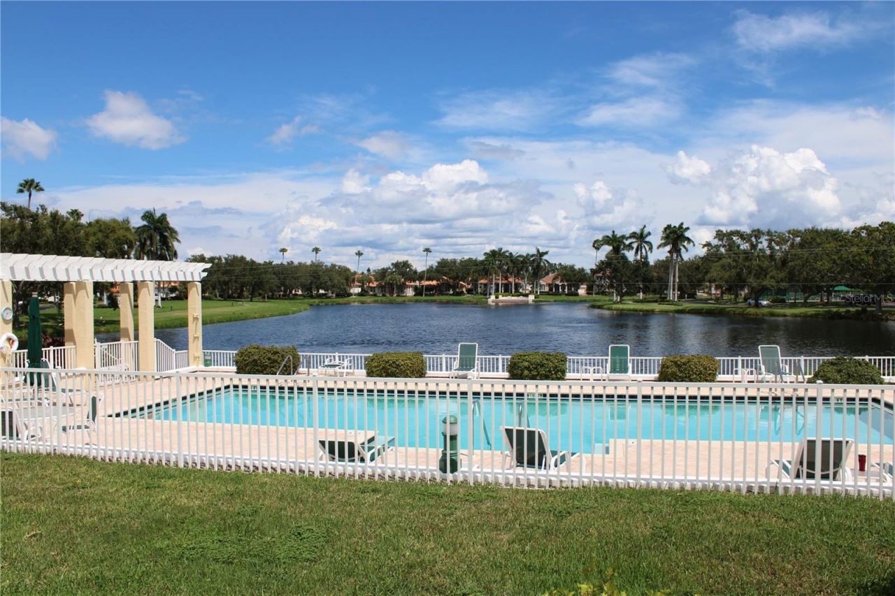 4717 Dolphin Cay Lane S, Unit 608, Saint Petersburg, FL 33711 Photo