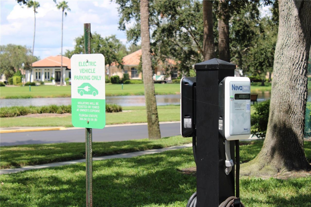 4717 Dolphin Cay Lane S, Unit 608, Saint Petersburg, FL 33711 Photo